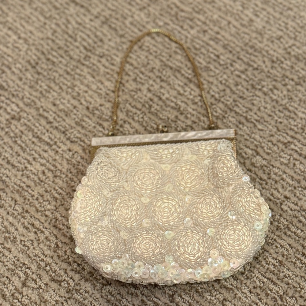 Vintage beaded handbag made in Hong Kong